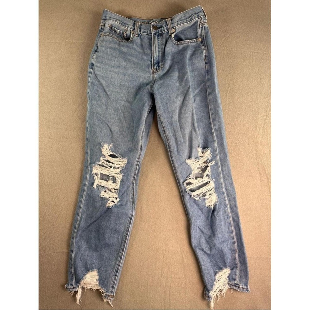 American Eagle Boyfriend Jeans Mid Light Wash Distressed Knee Ripped Frayed Hem